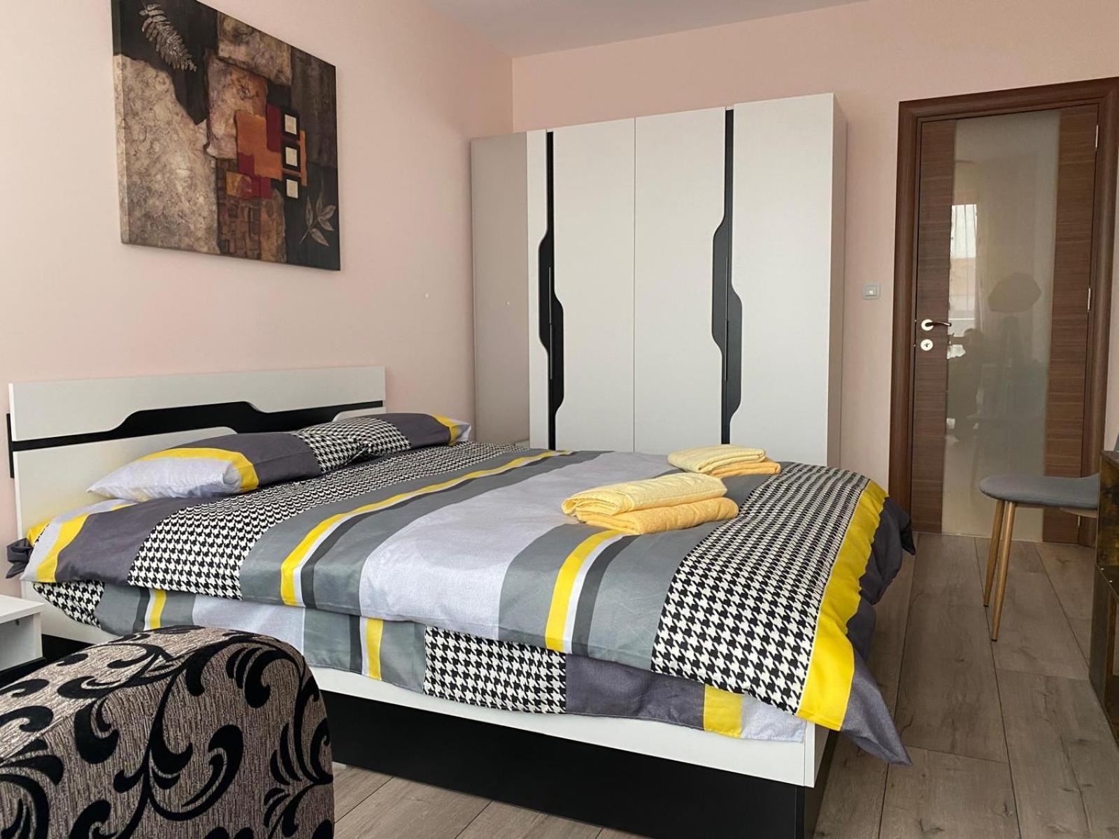 Stylish Apartment Near City Center Plovdiv Exterior foto